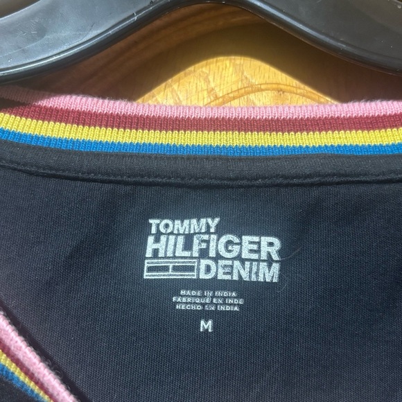 Tommy Hilfiger x New York Black Graphic Long Sleeve Tee Medium - Picture 6 of 8